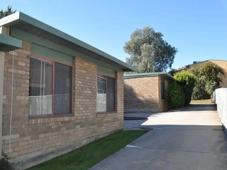 Main view of Homely unit listing, 2/522 Hill Street, West Albury NSW 2640