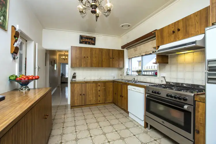 Fifth view of Homely house listing, 22 Robson Avenue, Avondale Heights VIC 3034