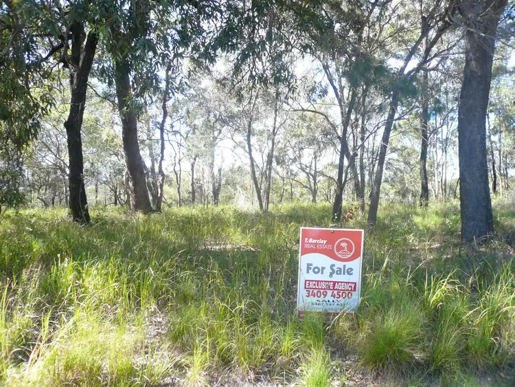 15 Blue Bay Crescent, Macleay Island QLD 4184