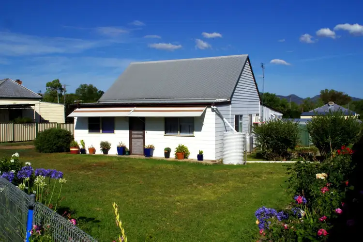 7 Allnutt Street, Quirindi NSW 2343
