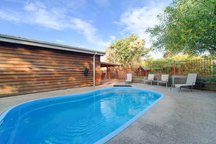 Fifth view of Homely house listing, 9 Tooloomba Court, Frankston VIC 3199