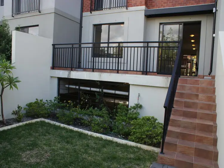 Fifth view of Homely unit listing, 1/23 Hardy Street, South Perth WA 6151
