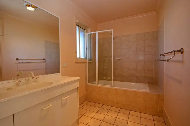 Sixth view of Homely unit listing, 8/10 Beloka Close, Jindabyne NSW 2627