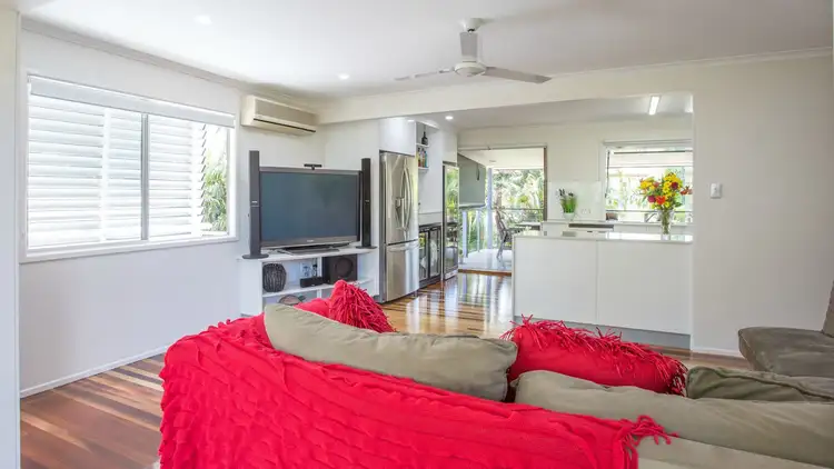 Second view of Homely house listing, 6 Farrell Court, Beaconsfield QLD 4740