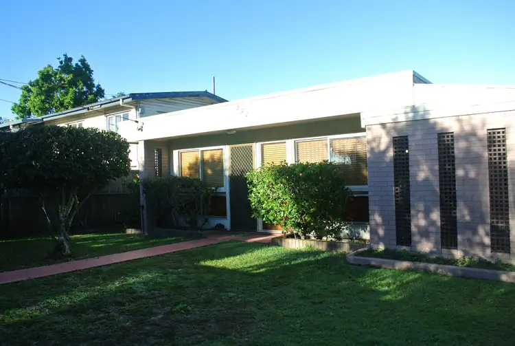 371 Anzac Ave, Kippa-ring QLD 4021