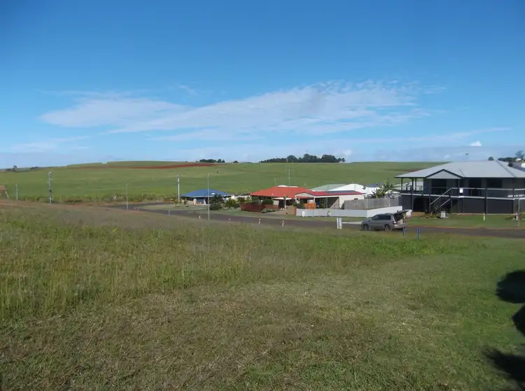 2 Well Line Street, Childers QLD 4660