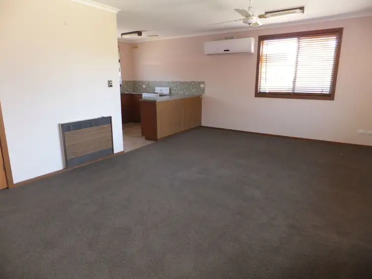 Sixth view of Homely unit listing, 2/70 Ballantine Street, Bairnsdale VIC 3875