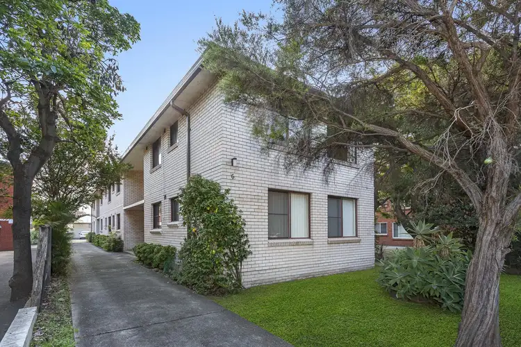 4/6 Bank Street, Meadowbank NSW 2114