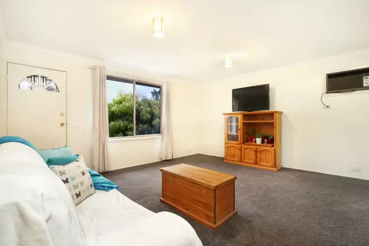 Fifth view of Homely unit listing, Unit 2/22 Fosbery Crescent, Viewbank VIC 3084