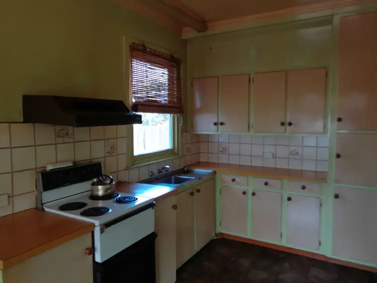 Fourth view of Homely house listing, 411 Main Street, Bairnsdale VIC 3875