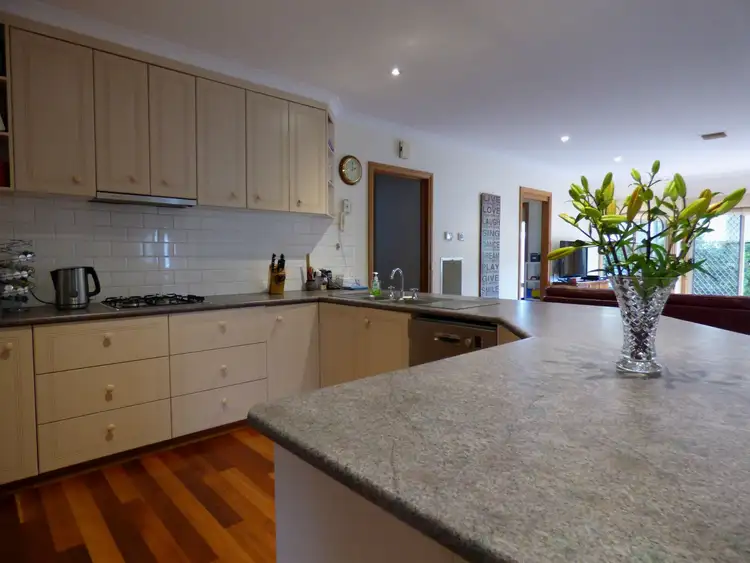 Fifth view of Homely house listing, 7 Grubissa Court, Benalla VIC 3672