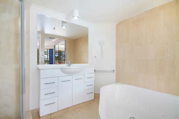 Fifth view of Homely unit listing, Unit 1B/238 The Esplanade, Miami QLD 4220