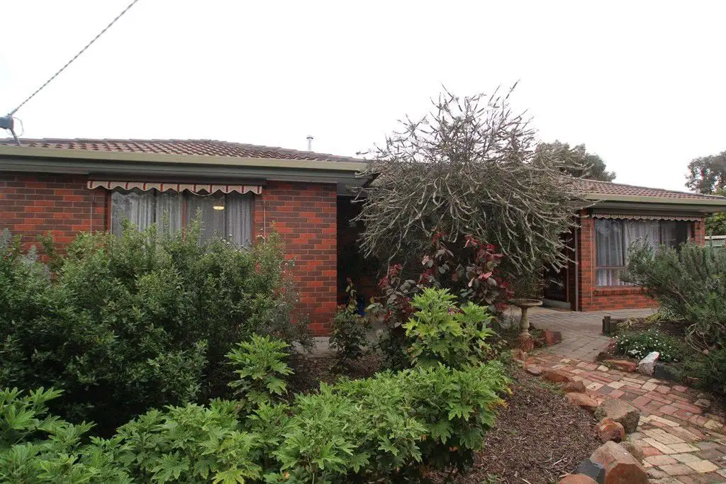 Main view of Homely house listing, 10 Orlando Street, Eaglehawk VIC 3556