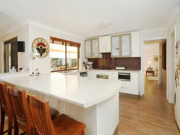 11 Earlston Way, Booragoon WA 6154