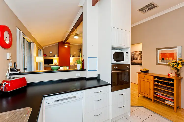 Sixth view of Homely house listing, 10A Isabella Crescent, Manning WA 6152