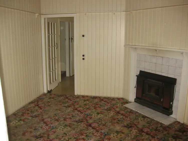 Sixth view of Homely house listing, 8 Matthew Street, Stanthorpe QLD 4380