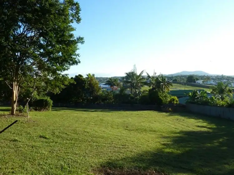 L5, 6 & 17 / 4 Eulbertie Avenue, Eimeo QLD 4740