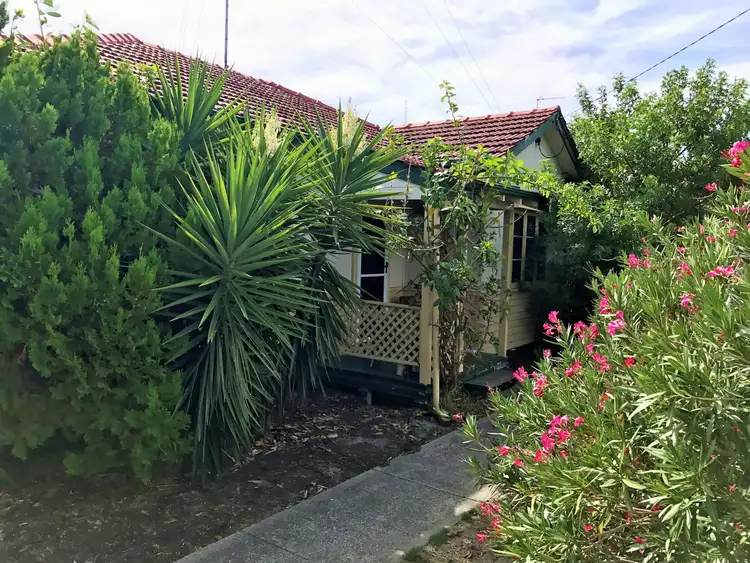 16 Galyung Road, Carey Park WA 6230