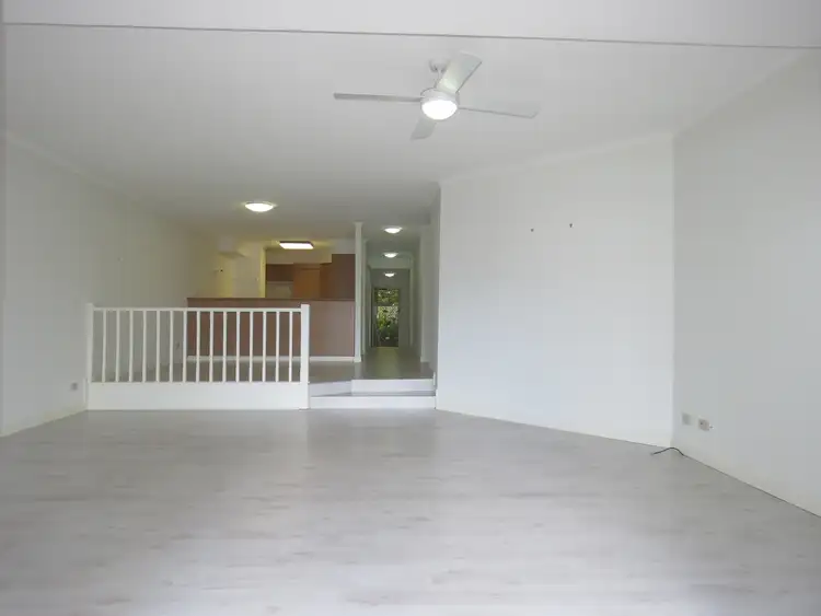 Sixth view of Homely unit listing, 7/3 Marina Cres, Hollywell QLD 4216