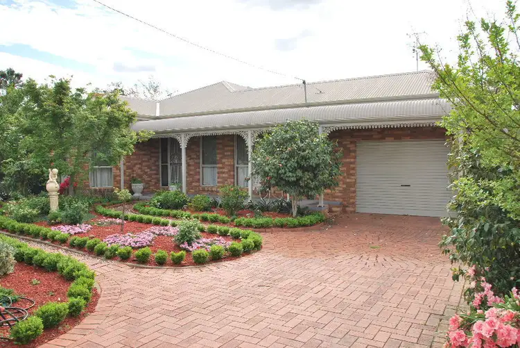 10 Howard Street, Barooga NSW 3644