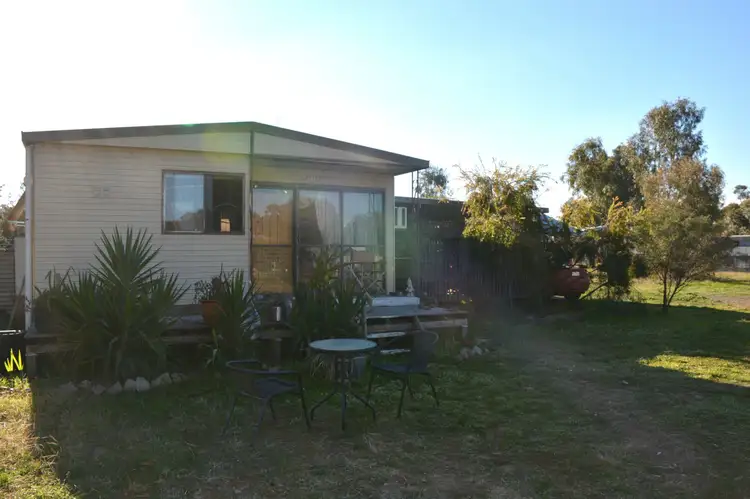 22 Cemetery Road, Katamatite VIC 3649