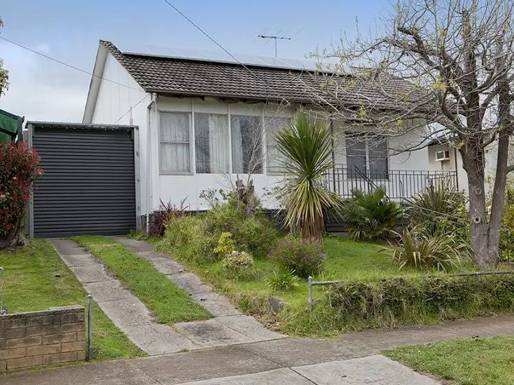 30 Chestnut Road, Doveton VIC 3177