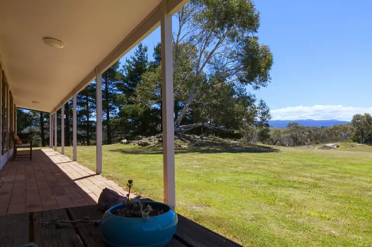 77 Snowgrass Drive, Jindabyne NSW 2627
