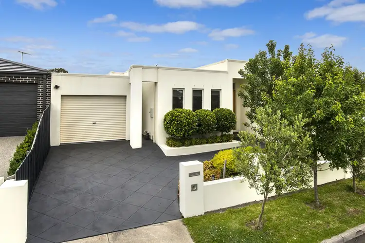 Main view of Homely house listing, 7 Edmonds Court, Avondale Heights VIC 3034