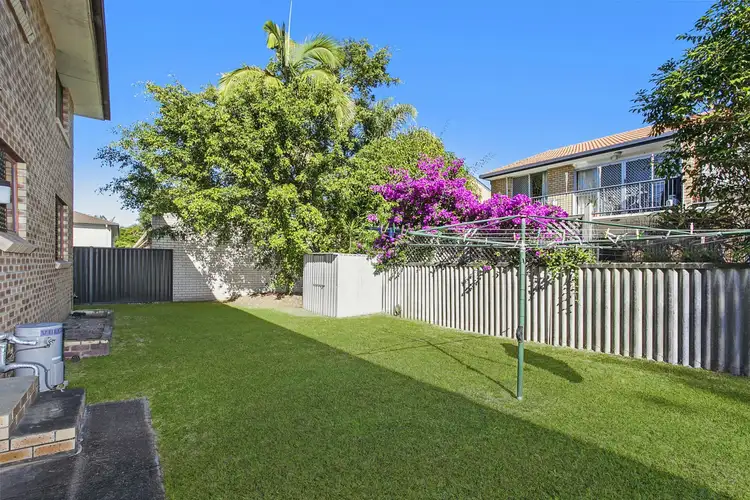 Seventh view of Homely unit listing, 2/22 Peter Parade, Mermaid Waters QLD 4218