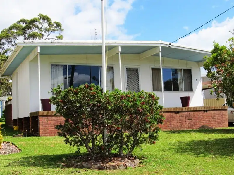 Main view of Homely house listing, 7 Warrego Drive, Sanctuary Point NSW 2540
