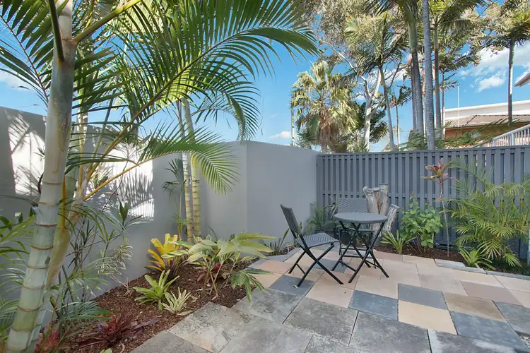6/2320 Gold Coast Highway, Mermaid Beach QLD 4218