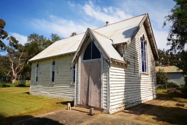 Second view of Homely other listing, 10 Edwards St, Glenorchy VIC 3385