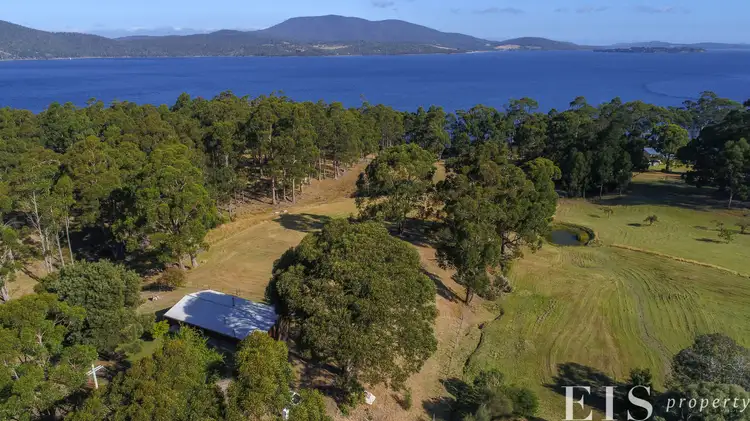 9 Massey St, Gordon TAS 7150