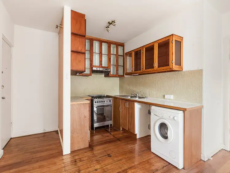 Fourth view of Homely apartment listing, 2/36 Cromwell Road, South Yarra VIC 3141