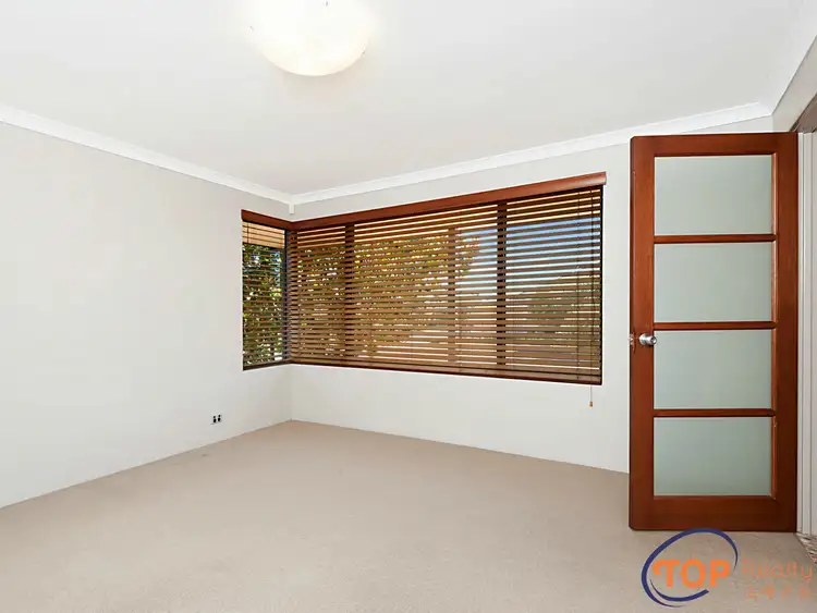 Fourth view of Homely house listing, 42 Barang Circuit, Karawara WA 6152