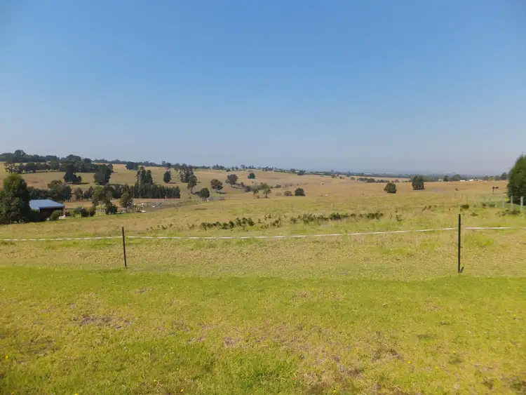 Fifth view of Homely land listing, 10 Ronwin Court, Bairnsdale VIC 3875