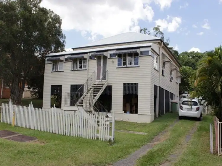 4 Taylor Street, Bundamba QLD 4304