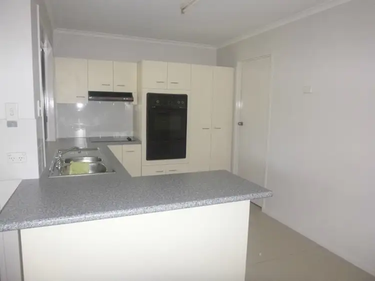 Fifth view of Homely house listing, 8 Diamondcrest Avenue, Deception Bay QLD 4508