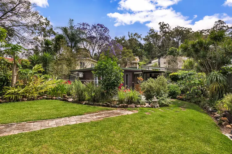 56 Moordale St, Chapel Hill QLD 4069