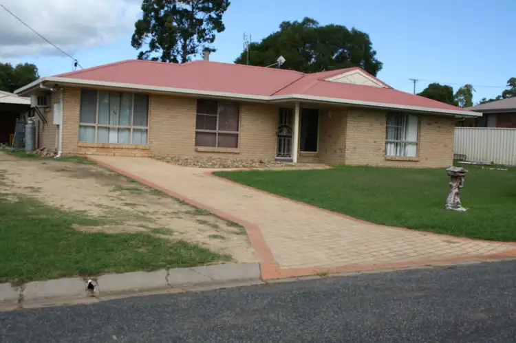 29 Peace Street, Warwick QLD 4370