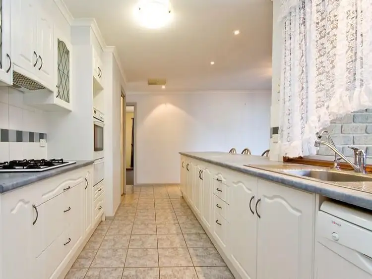 Fifth view of Homely house listing, 14 Summer Hill Court, Wynn Vale SA 5127