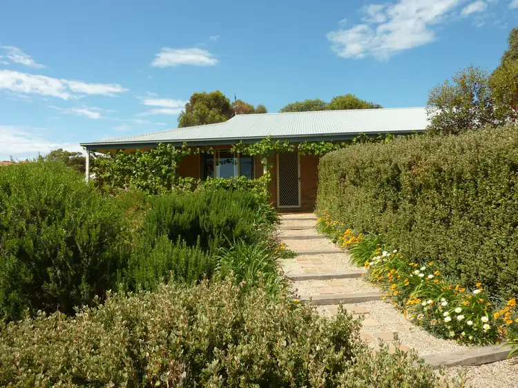2 Scott Close, Normanville SA 5204