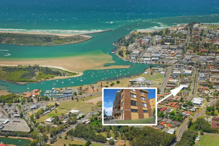 Main view of Homely unit listing, 2/22 Waugh Street, Port Macquarie NSW 2444