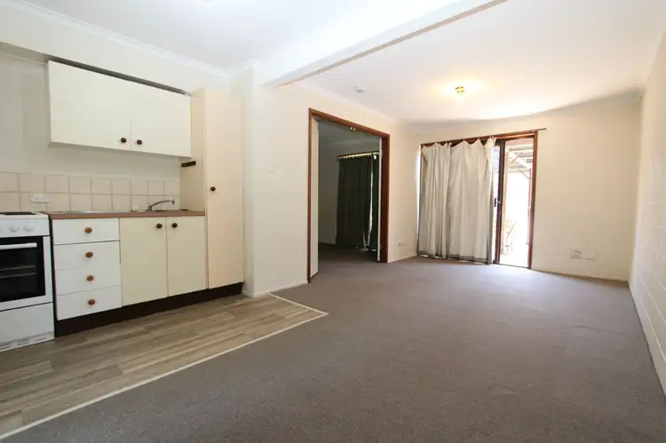 9/41 Defiance Road, Woodridge QLD 4114