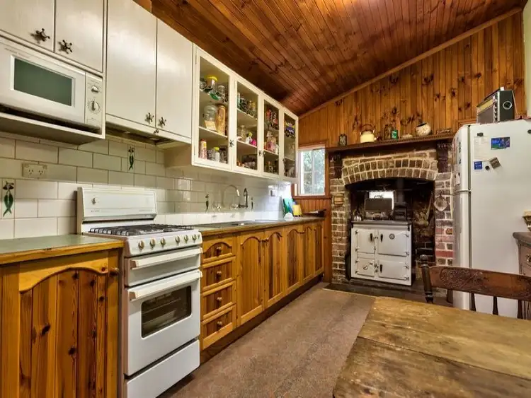Second view of Homely rural property listing, 39 Kiewa East Road, Kiewa VIC 3691