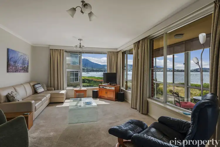 1/11 Beechworth Rd, Sandy Bay TAS 7005