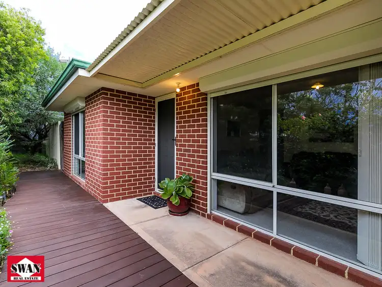 204 Clayton St, Koongamia WA 6056