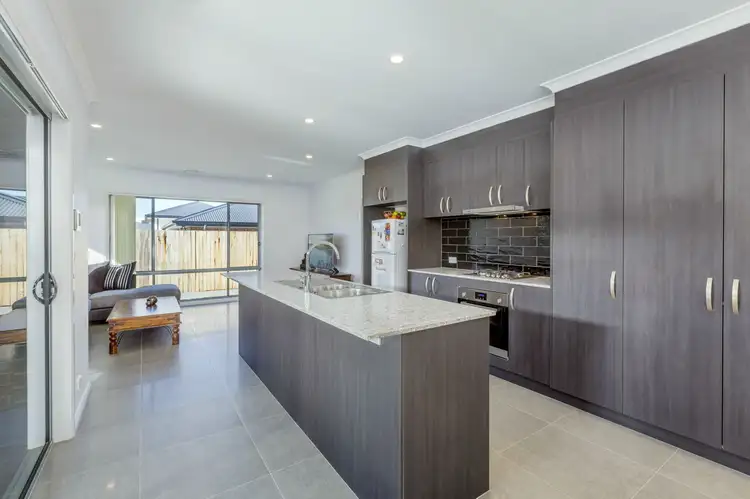 Sixth view of Homely house listing, 17 Helen Circuit, Googong NSW 2620