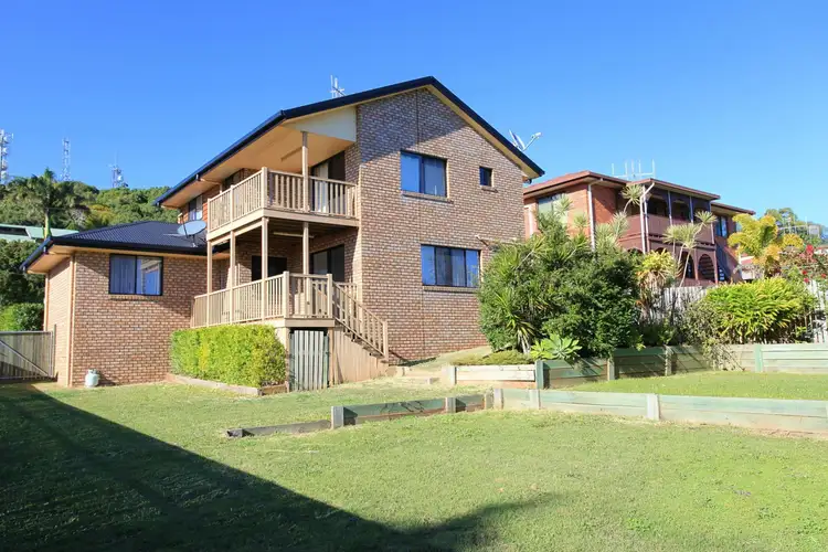 Third view of Homely house listing, 8 Bayview Terrace, Qunaba QLD 4670