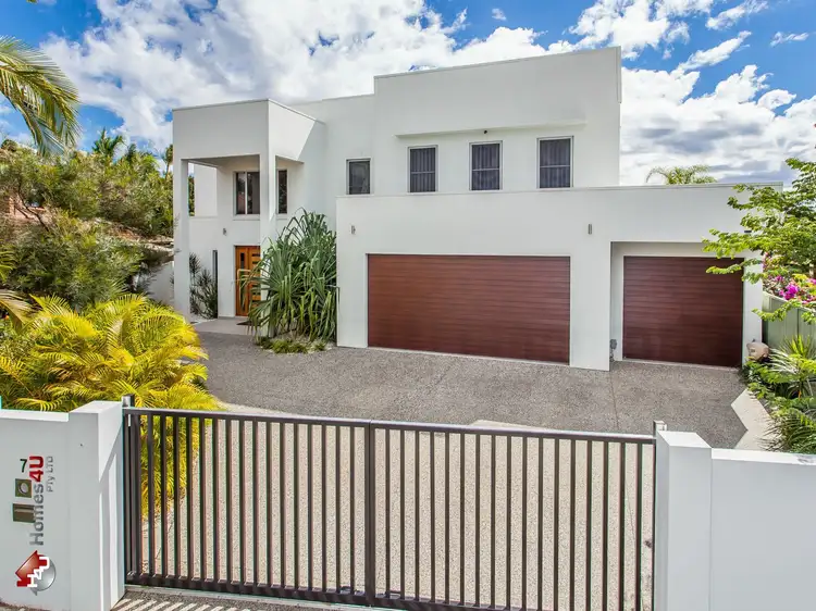 Second view of Homely house listing, 7 Sverige Court, Newport QLD 4020